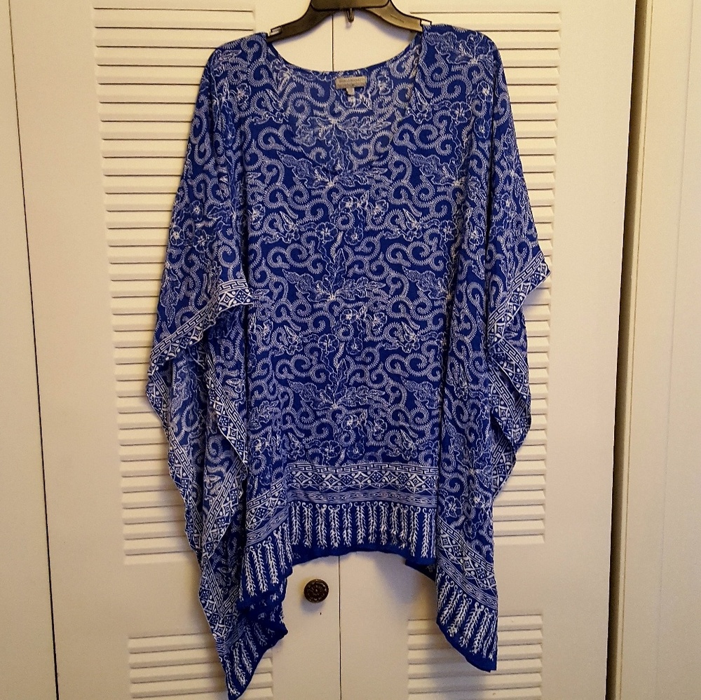 World market flowy top